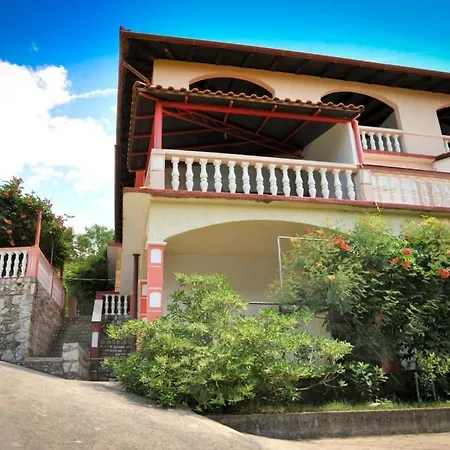 In With Sea View, Terrace, Air Conditioning, Wifi 4229-2 Apartmán *